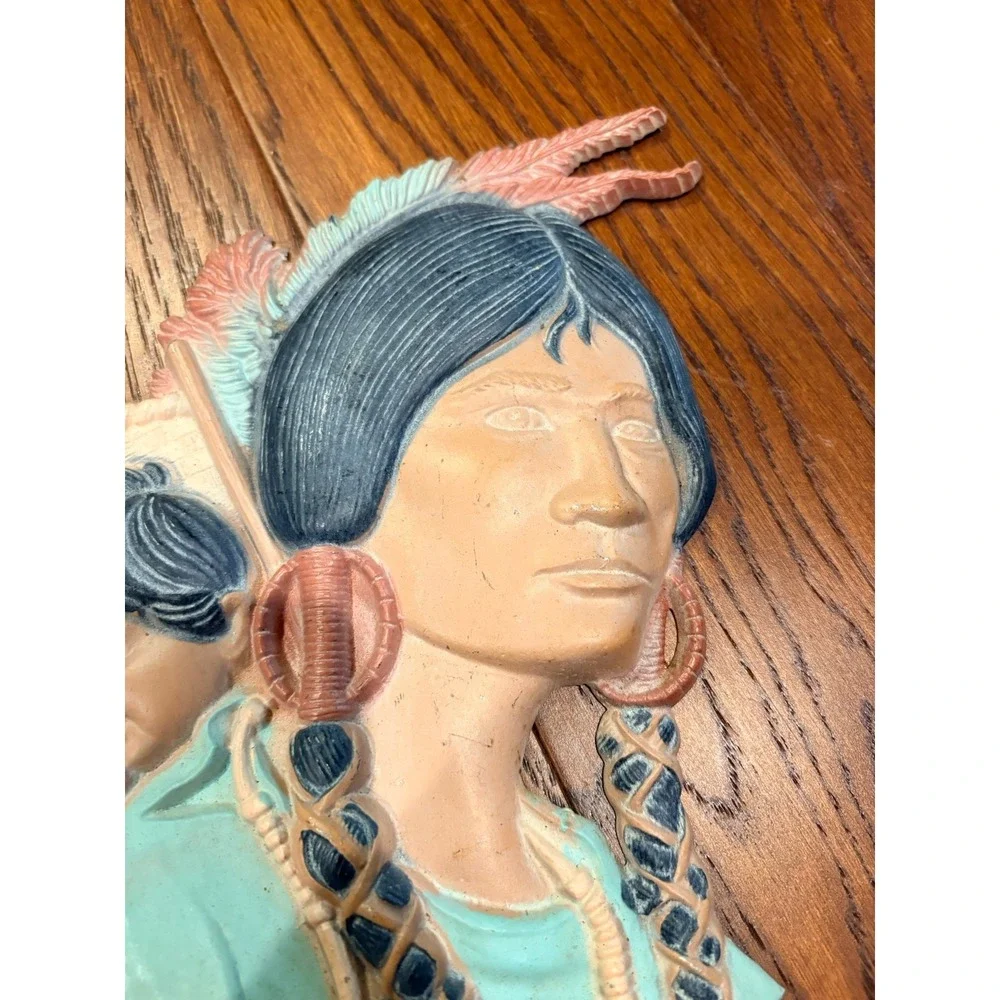 VINTAGE SEXTON METAL WALL PLAQUE AMERICAN INDIAN WOMAN PAPOOSE BABY
